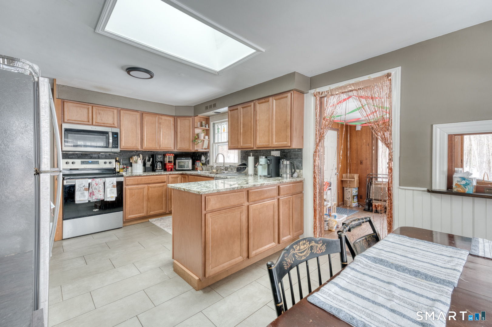 113 Hanks Hill Road Mansfield, CT 06268 - Photo 19 of 39