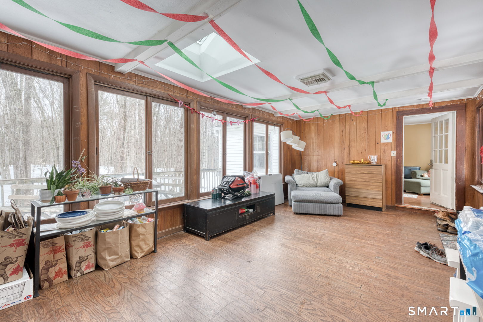 113 Hanks Hill Road Mansfield, CT 06268 - Photo 5 of 39