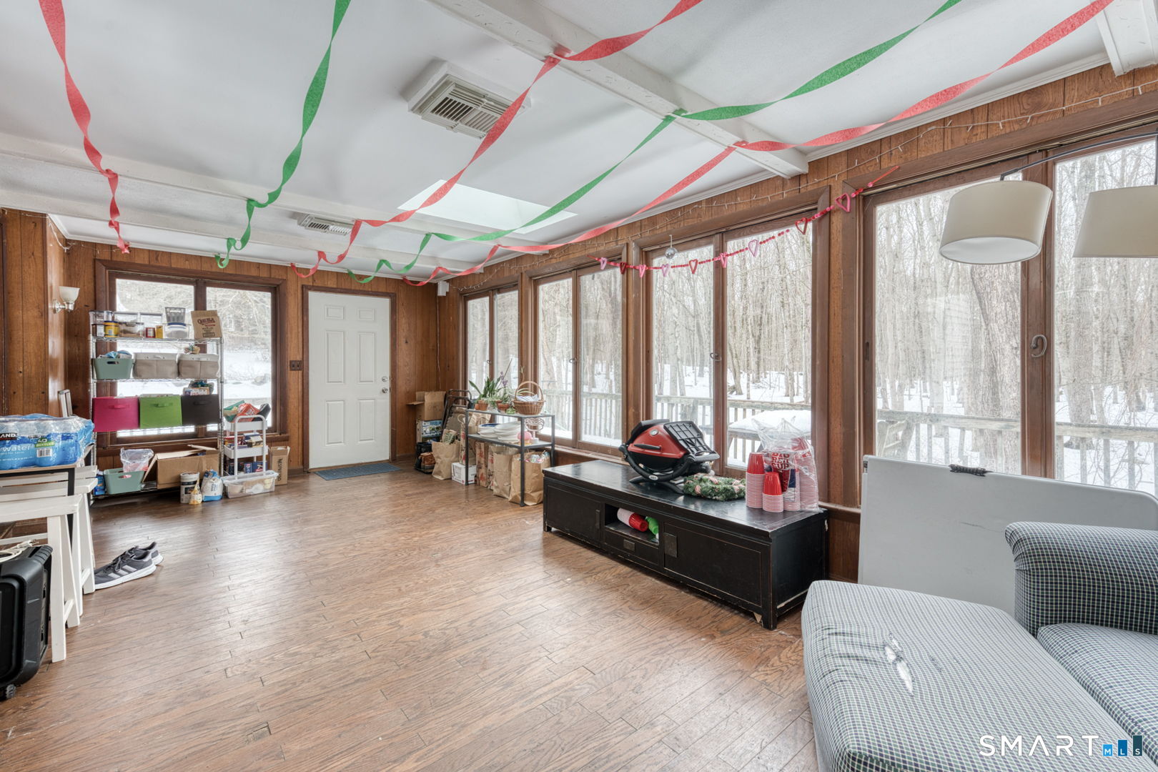 113 Hanks Hill Road Mansfield, CT 06268 - Photo 7 of 39