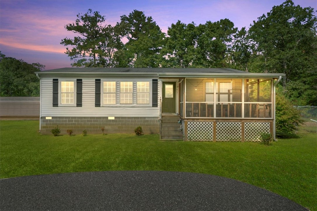 10312 Farys Mill Road Gloucester, VA 23061 - Photo 1 of 1 Gallery Image 1