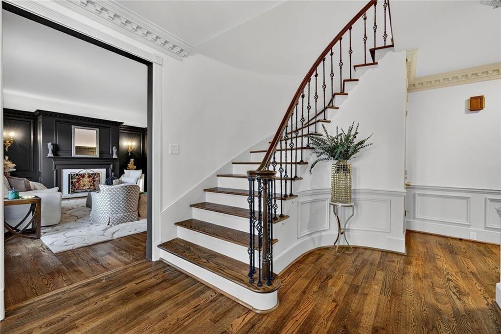 2525 Spalding Drive Atlanta, GA 30350 - Photo 6 of 58