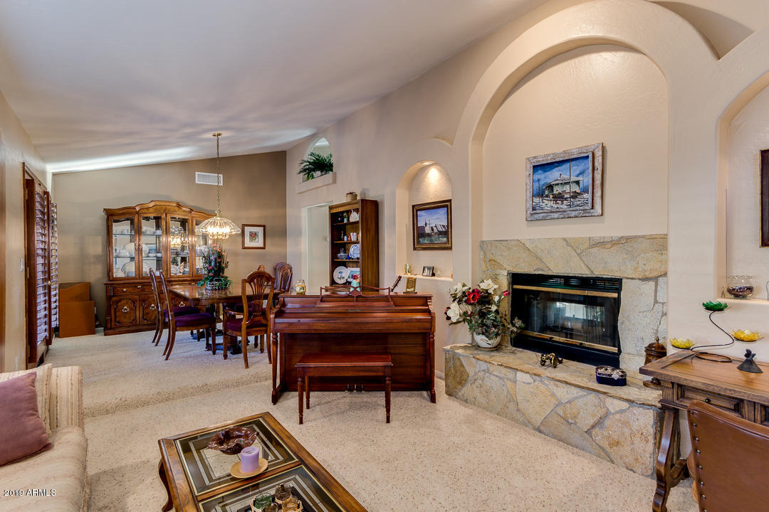 3307 East Knox Road Phoenix, AZ 85044 - Photo 19 of 89 19-Knox