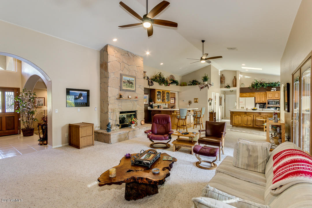 3307 East Knox Road Phoenix, AZ 85044 - Photo 24 of 89 24-Knox