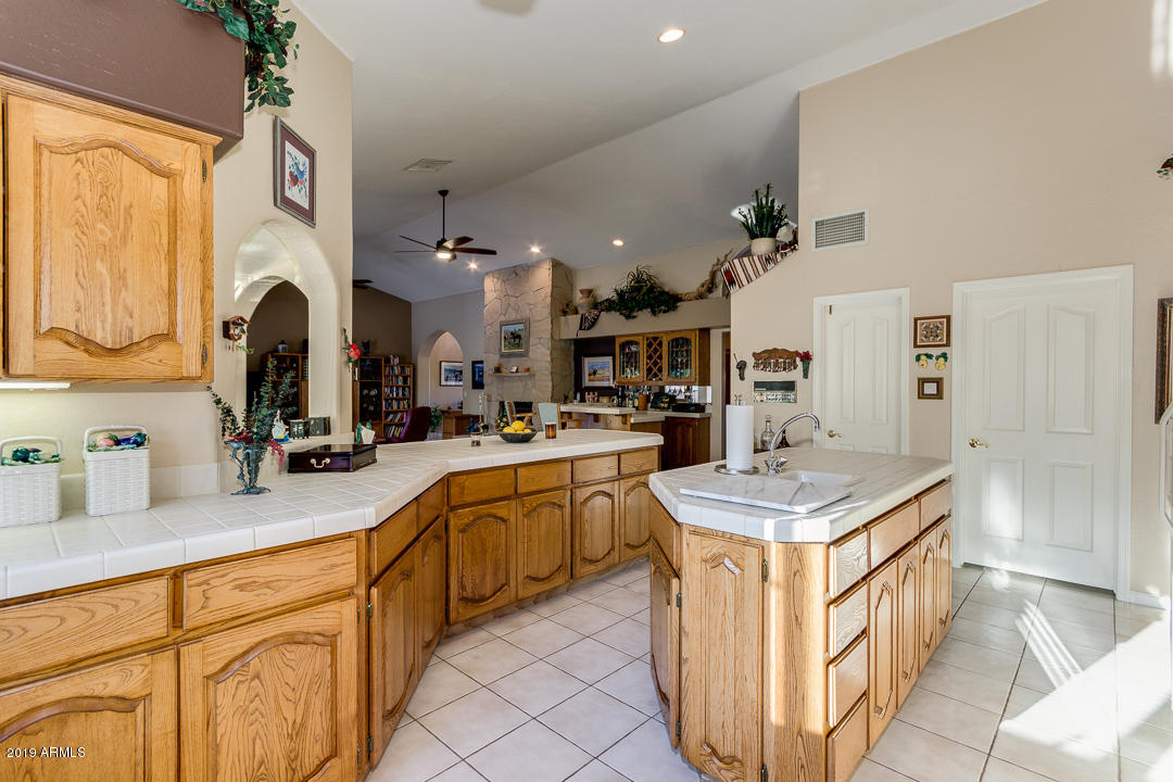 3307 East Knox Road Phoenix, AZ 85044 - Photo 32 of 89 33-Knox
