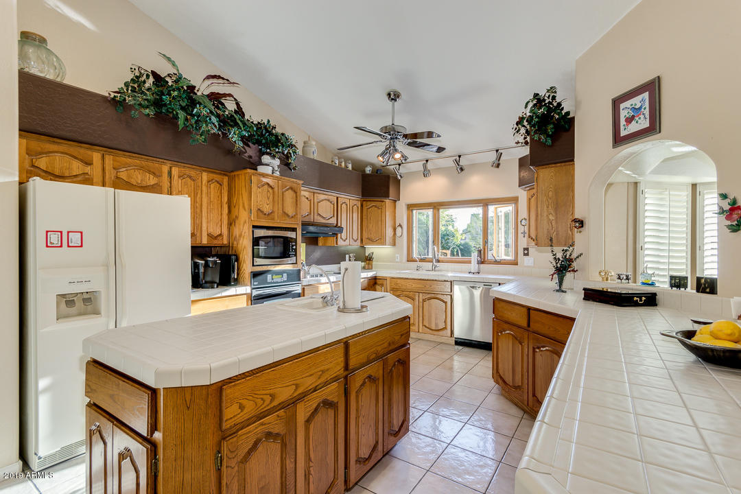 3307 East Knox Road Phoenix, AZ 85044 - Photo 34 of 89 35-Knox