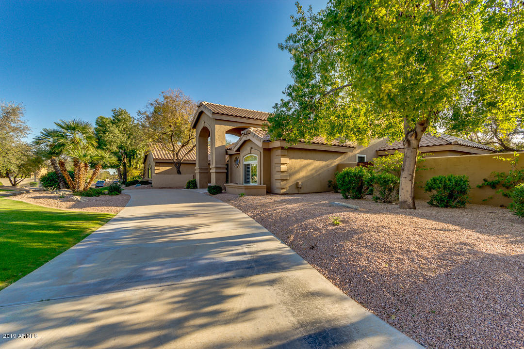 3307 East Knox Road Phoenix, AZ 85044 - Photo 9 of 89 09-Knox