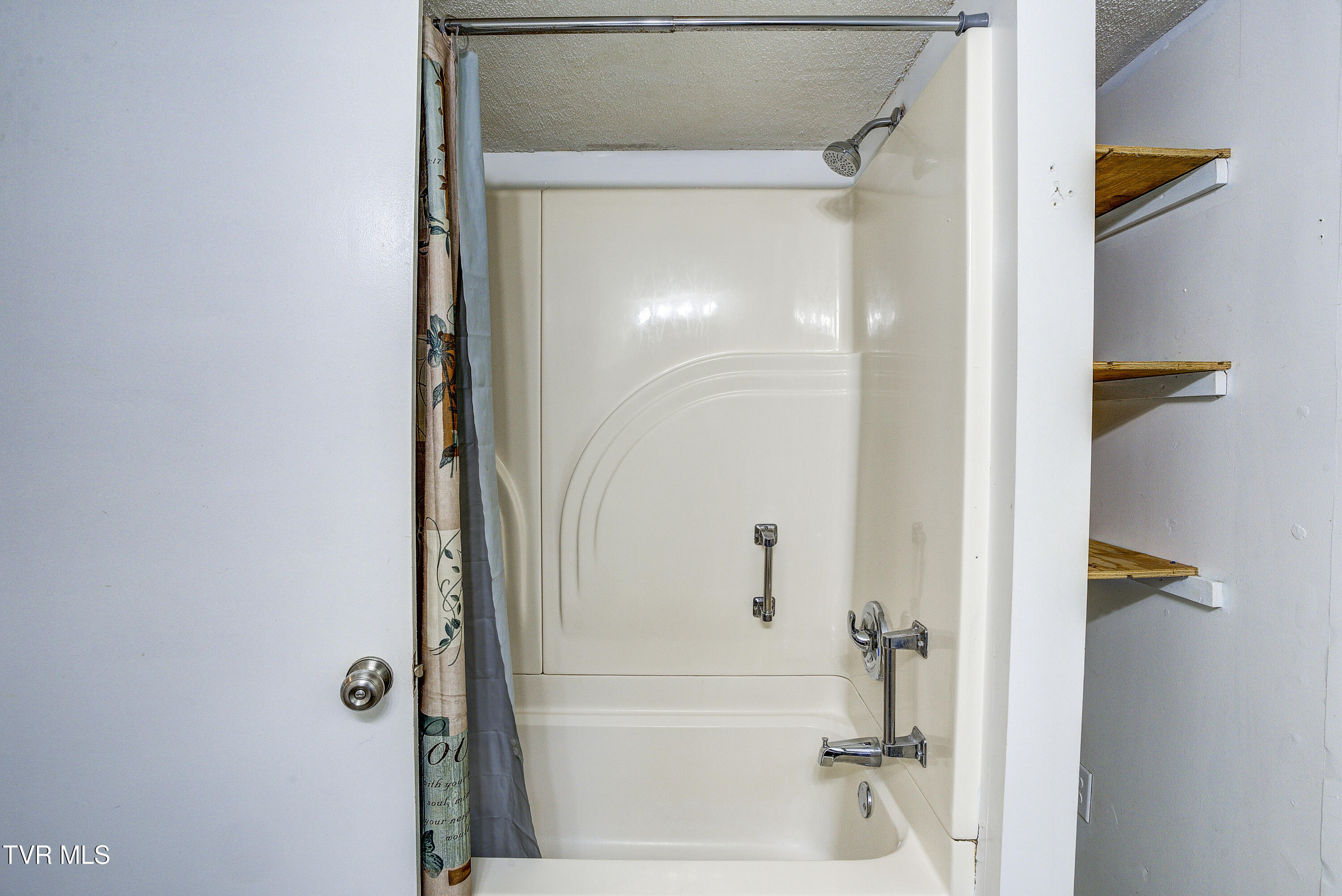 612 Trudy Street Elizabethton, TN 37643 - Photo 14 of 22 Trudy--11