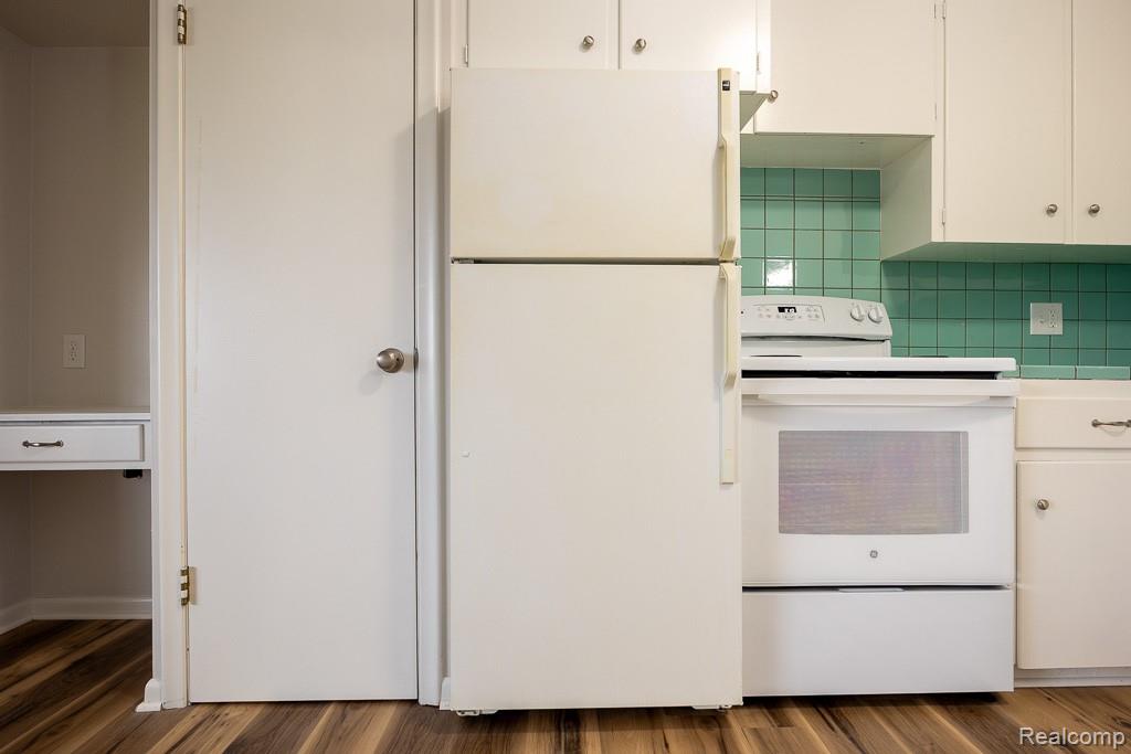 12523 Pennsylvania Road, Unit 2 Riverview, MI 48193 - Photo 14 of 38