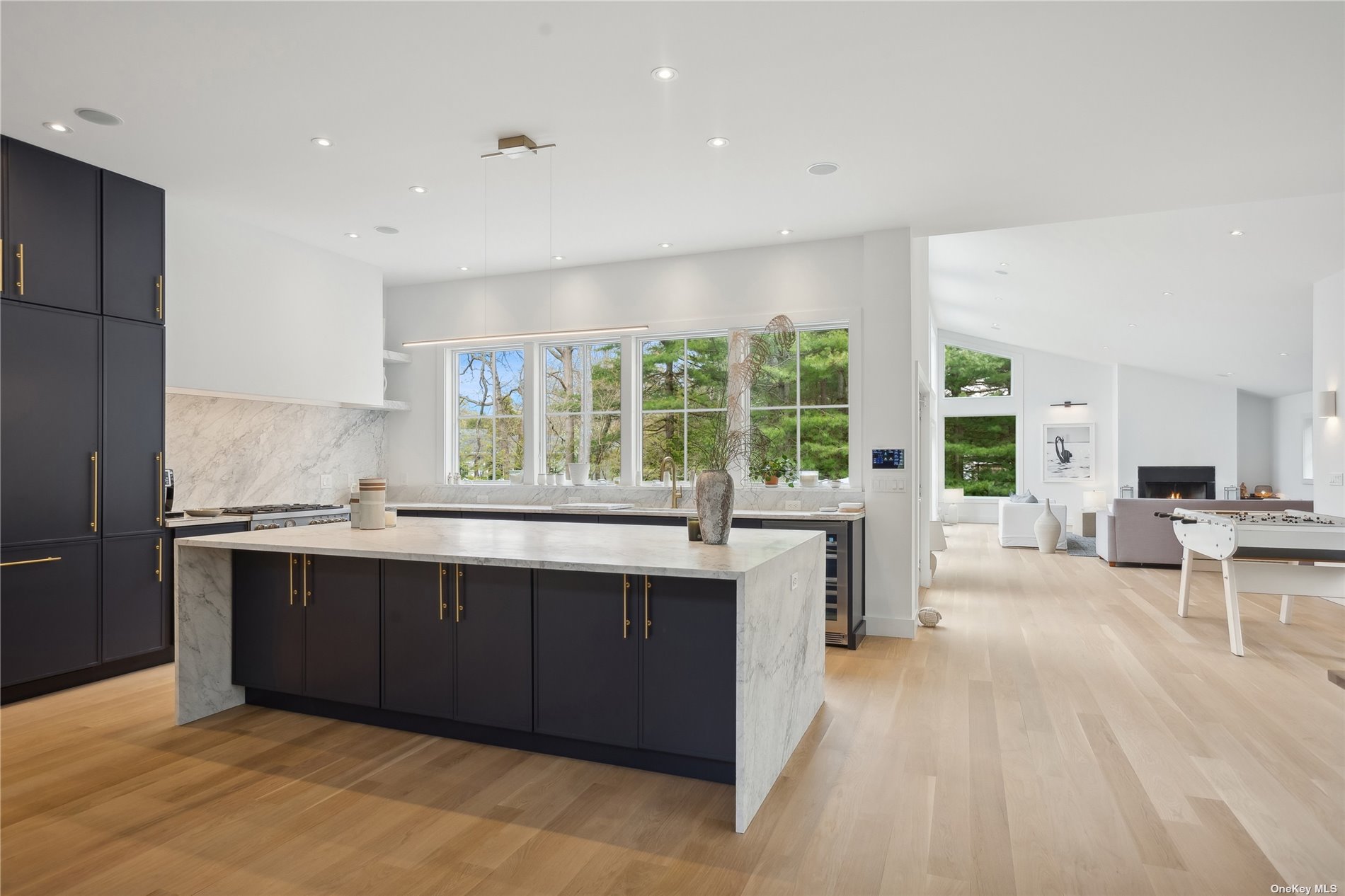 12 Quogue, undefined 00000 - Photo 8 of 24