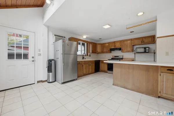 $399,900 | 112 Howe Avenue, Shelton, CT 06484
