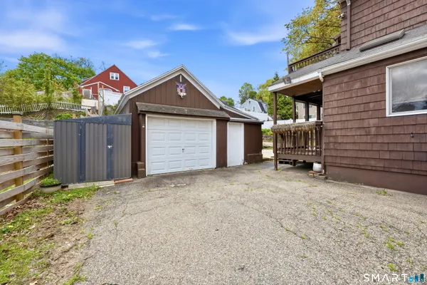 $399,900 | 112 Howe Avenue, Shelton, CT 06484