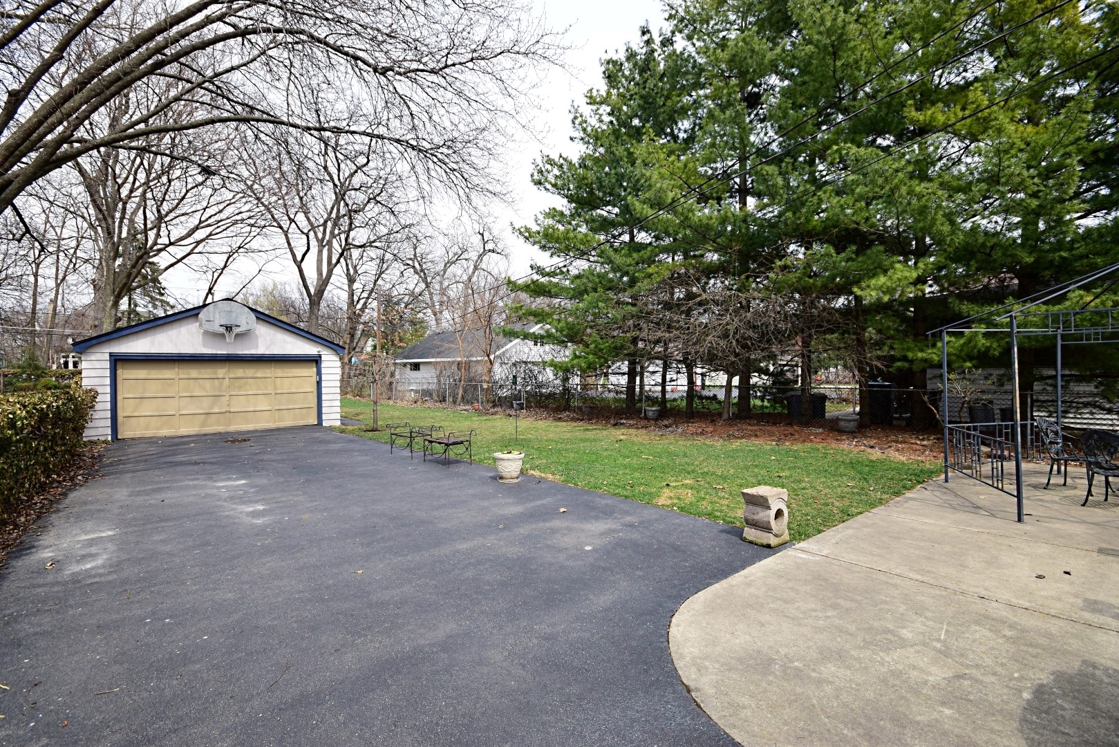 160 Gage Road Riverside, IL 60546 - Photo 25 of 30