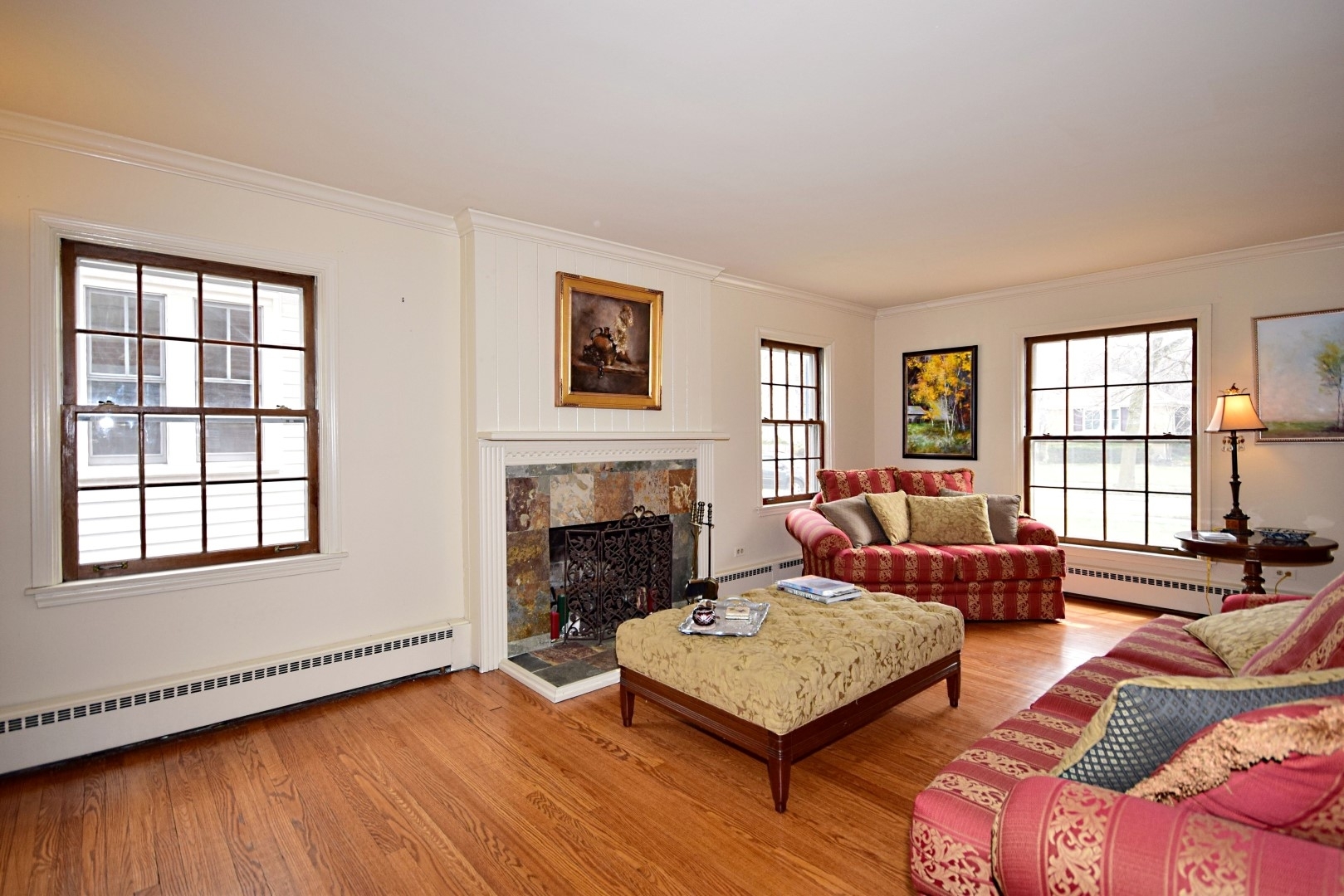 160 Gage Road Riverside, IL 60546 - Photo 4 of 30