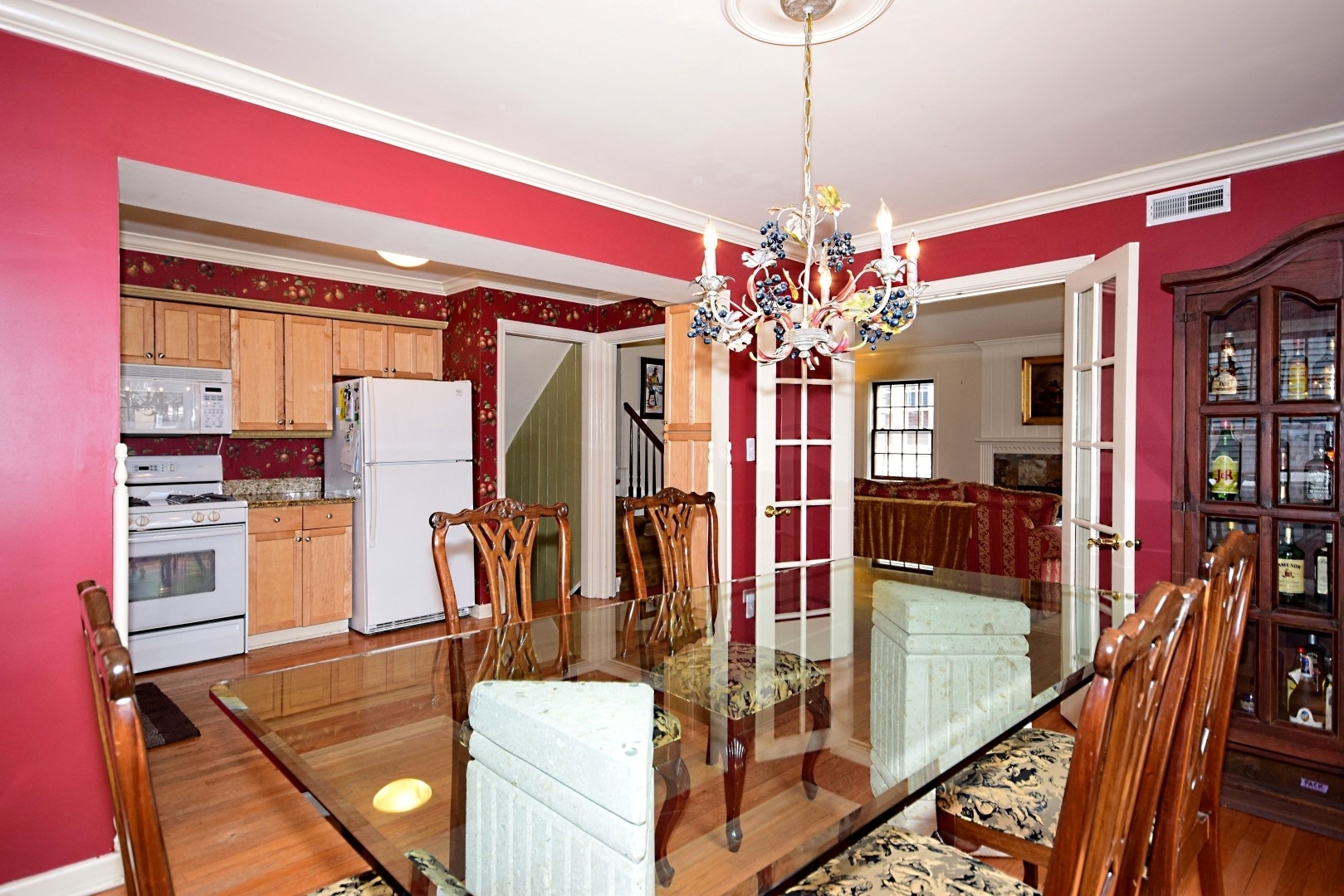 160 Gage Road Riverside, IL 60546 - Photo 8 of 30