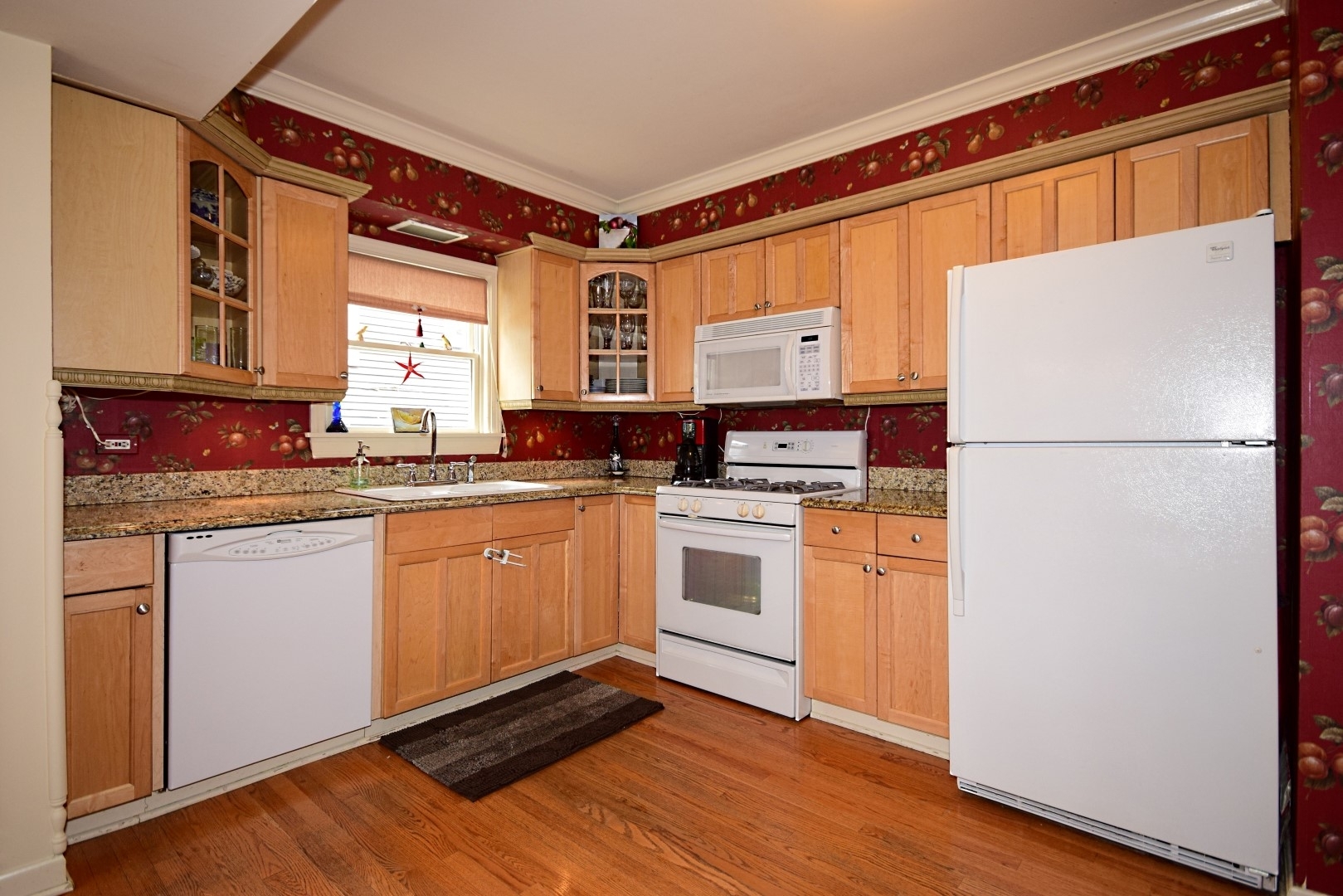 160 Gage Road Riverside, IL 60546 - Photo 9 of 30