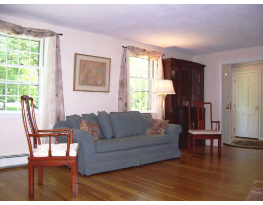 13 Trask Road Boxford, MA 01921 - Photo 7 of 19
