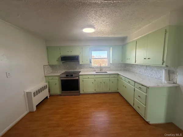 $2,850 | 113 Parma Road, Island Park, NY 11558