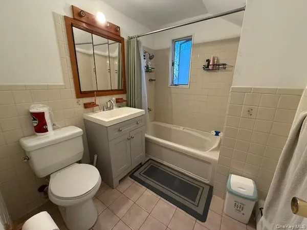 $2,850 | 113 Parma Road, Island Park, NY 11558