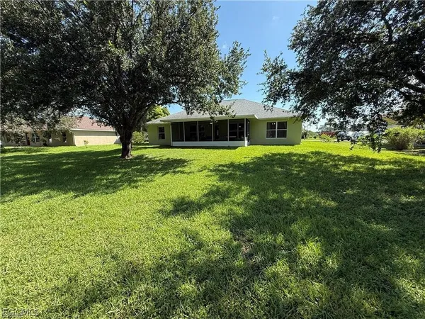 $1,800 | 235 David Avenue, Lehigh Acres, FL 33936