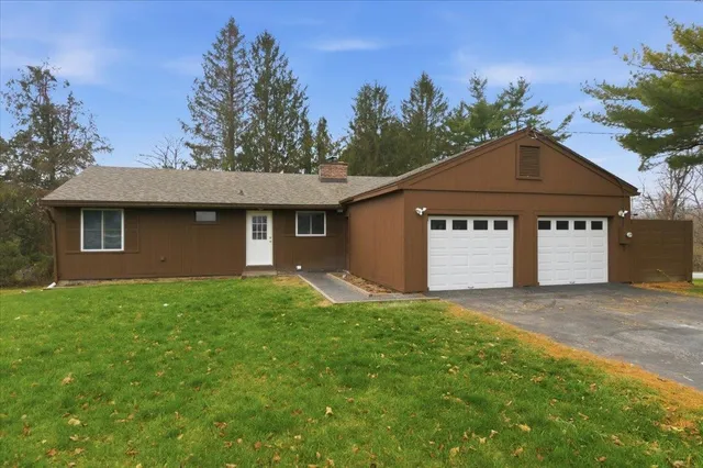 $275,000 | 211 Grandview Street, Shaftsbury, VT 05257