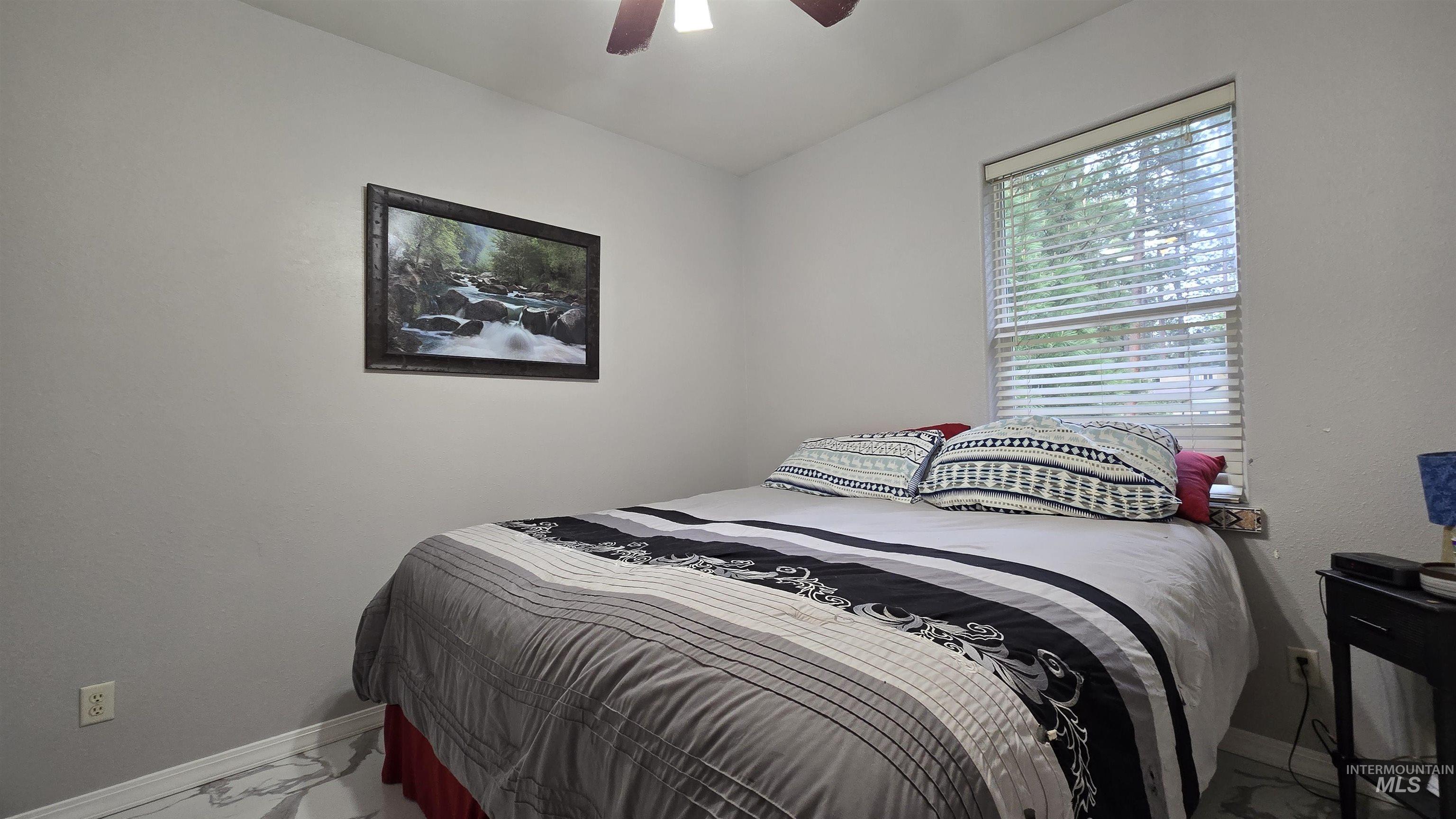 24 Shady Lane Garden Valley, ID 83622 - Photo 11 of 37