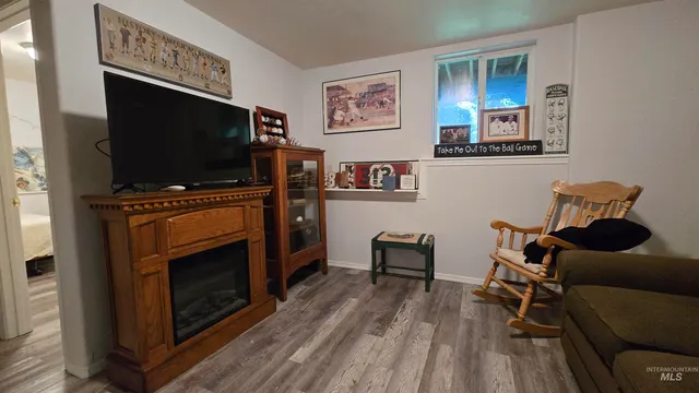 $425,000 | 24 Shady Lane, Garden Valley, ID 83622