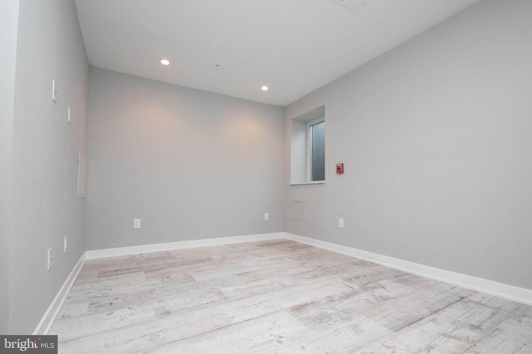 755 North Capitol Street Philadelphia, PA 19130 - Photo 16 of 47 a view of empty room