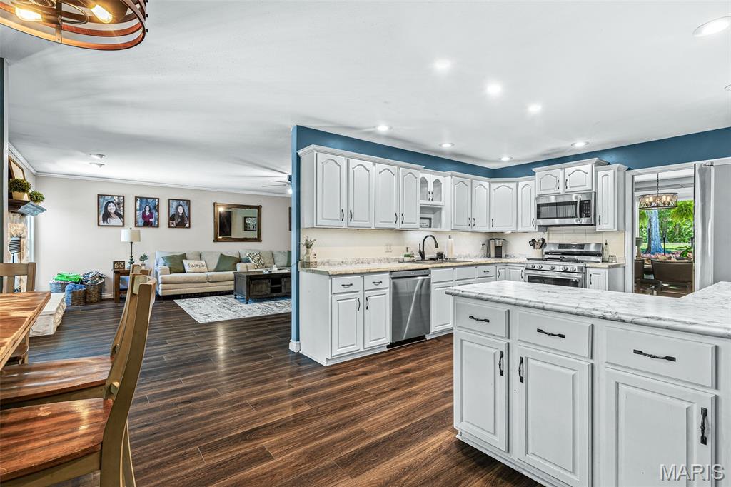 1200 Ridgetop Drive Farmington, MO 63640 - Photo 19 of 61