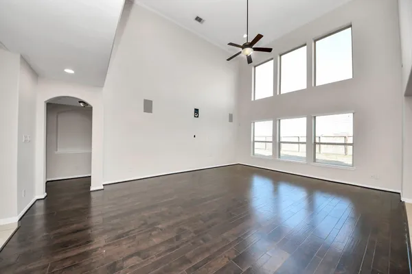 $3,850 | 4919 Blackwater Lane, Sugar Land, TX 77479