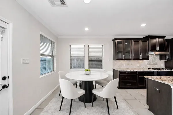 $3,850 | 4919 Blackwater Lane, Sugar Land, TX 77479