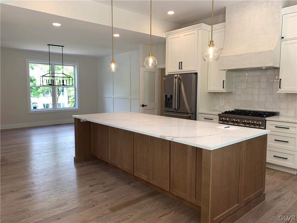 3998 Huckleberry Road Allentown, PA 18104 - Photo 8 of 33 LARGE CONTRASTING ISLAND WITH QUARTZ TOP