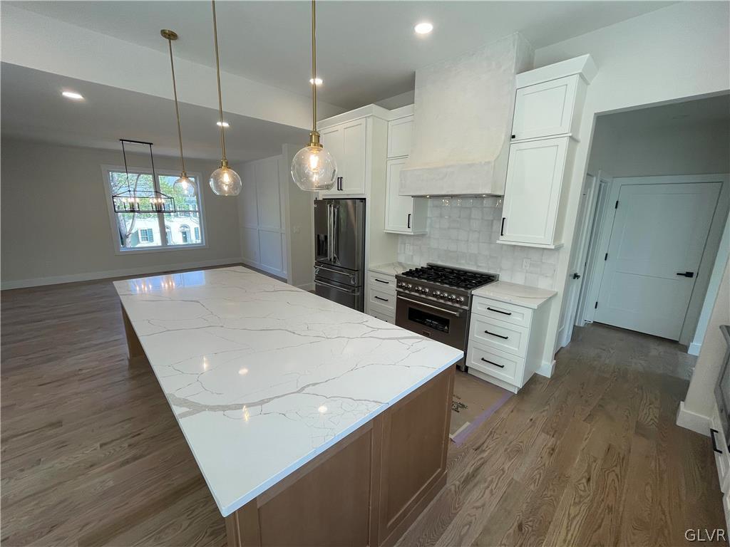 3998 Huckleberry Road Allentown, PA 18104 - Photo 9 of 33 ALL STAINLESS ZLINE APPLIANCES AND CUSTOM RANGE HO