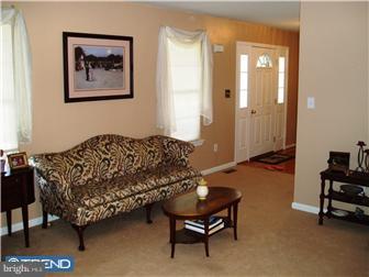 5 Dallas Lane Sinking Spring, PA 19608 - Photo 3 of 12 Living Room