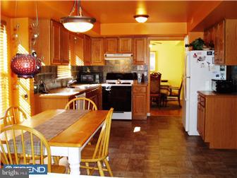 5 Dallas Lane Sinking Spring, PA 19608 - Photo 6 of 12 Kitchen