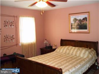 5 Dallas Lane Sinking Spring, PA 19608 - Photo 10 of 12 Bedroom - Main
