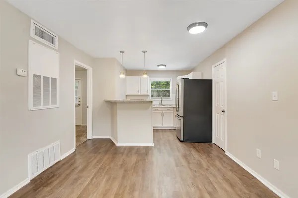 $900 | 1512 Broadmoor Drive, Unit B, Bryan, TX 77802