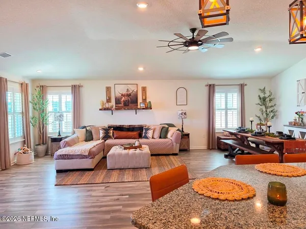 $2,300 | 11189 Buckner Lane, Jacksonville, FL 32222