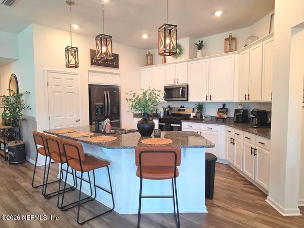 $2,300 | 11189 Buckner Lane, Jacksonville, FL 32222