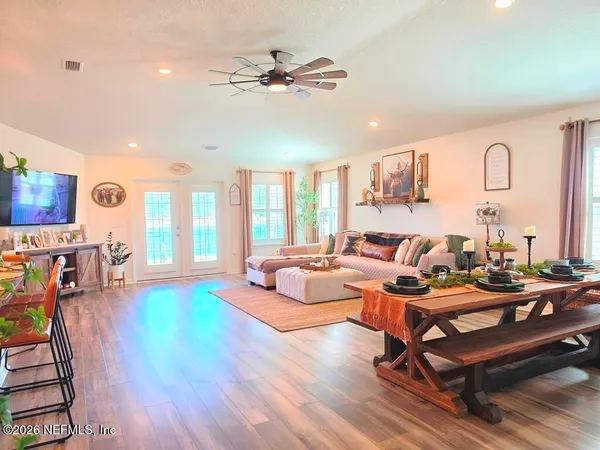 $2,300 | 11189 Buckner Lane, Jacksonville, FL 32222