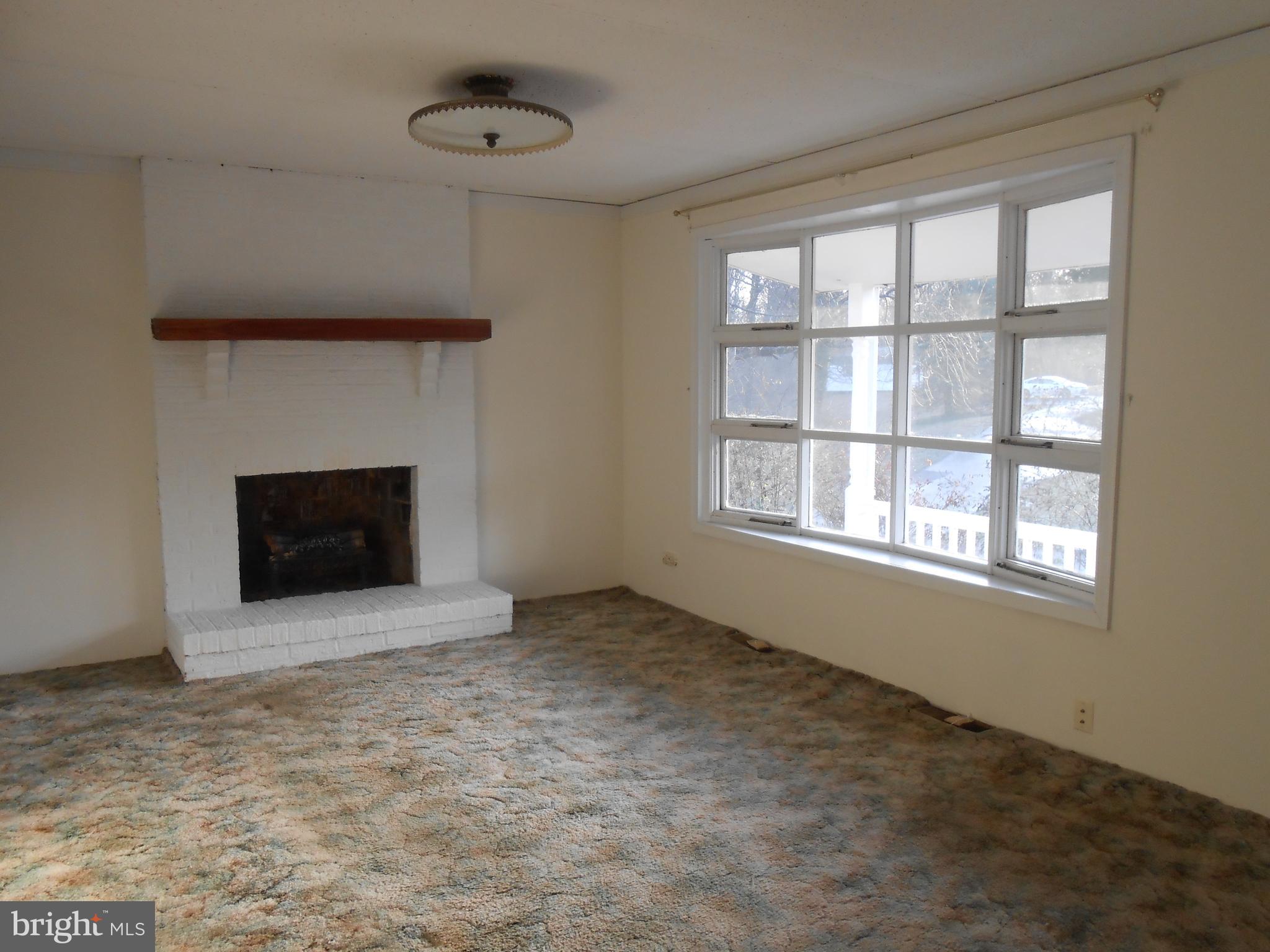 26377 Hillendale Road Hollywood, MD 20636 - Photo 2 of 11 Gallery Image 2