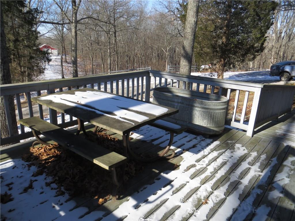6440 Dixon Road Columbus, IN 47201 - Photo 11 of 38