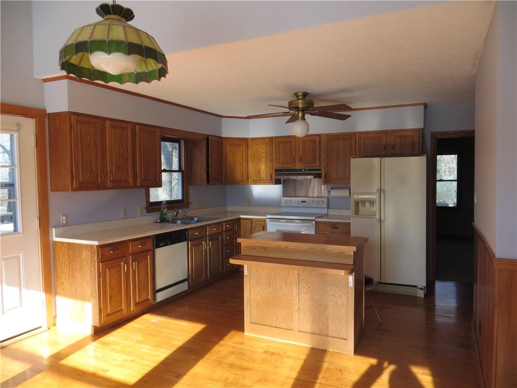 6440 Dixon Road Columbus, IN 47201 - Photo 8 of 38
