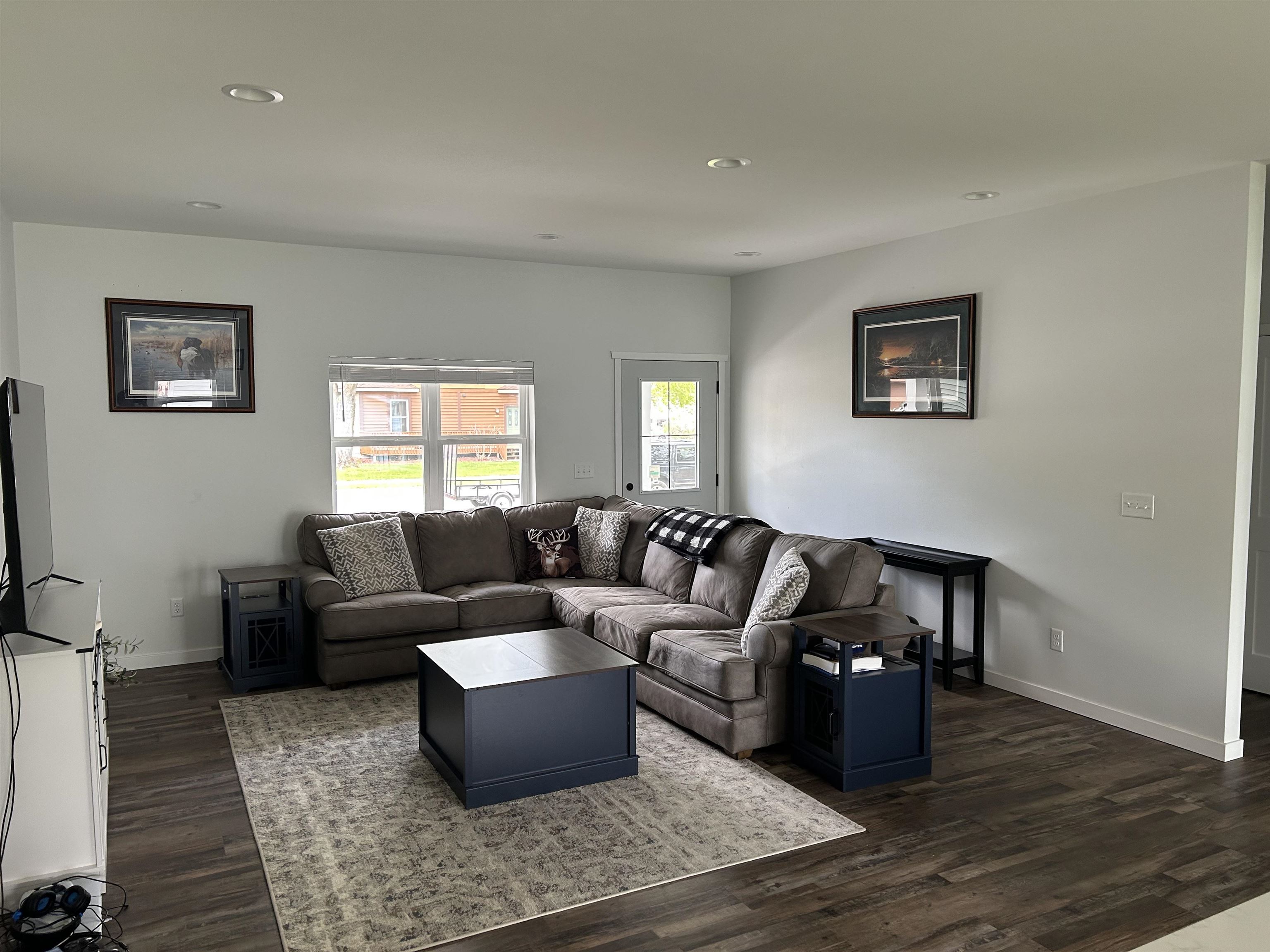 715 Washington Street Prescott, WI 54021 - Photo 2 of 46