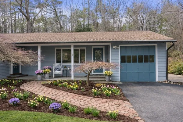 $1,190,000 | 7 Walker Road, Manchester, MA 01944