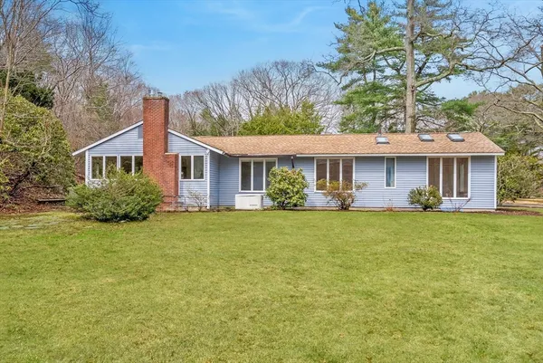 $1,190,000 | 7 Walker Road, Manchester, MA 01944