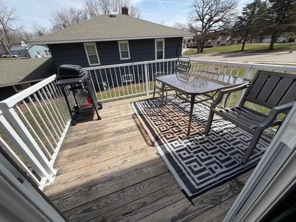$215,000 | 519 Johnson Street, Albert Lea, MN 56007