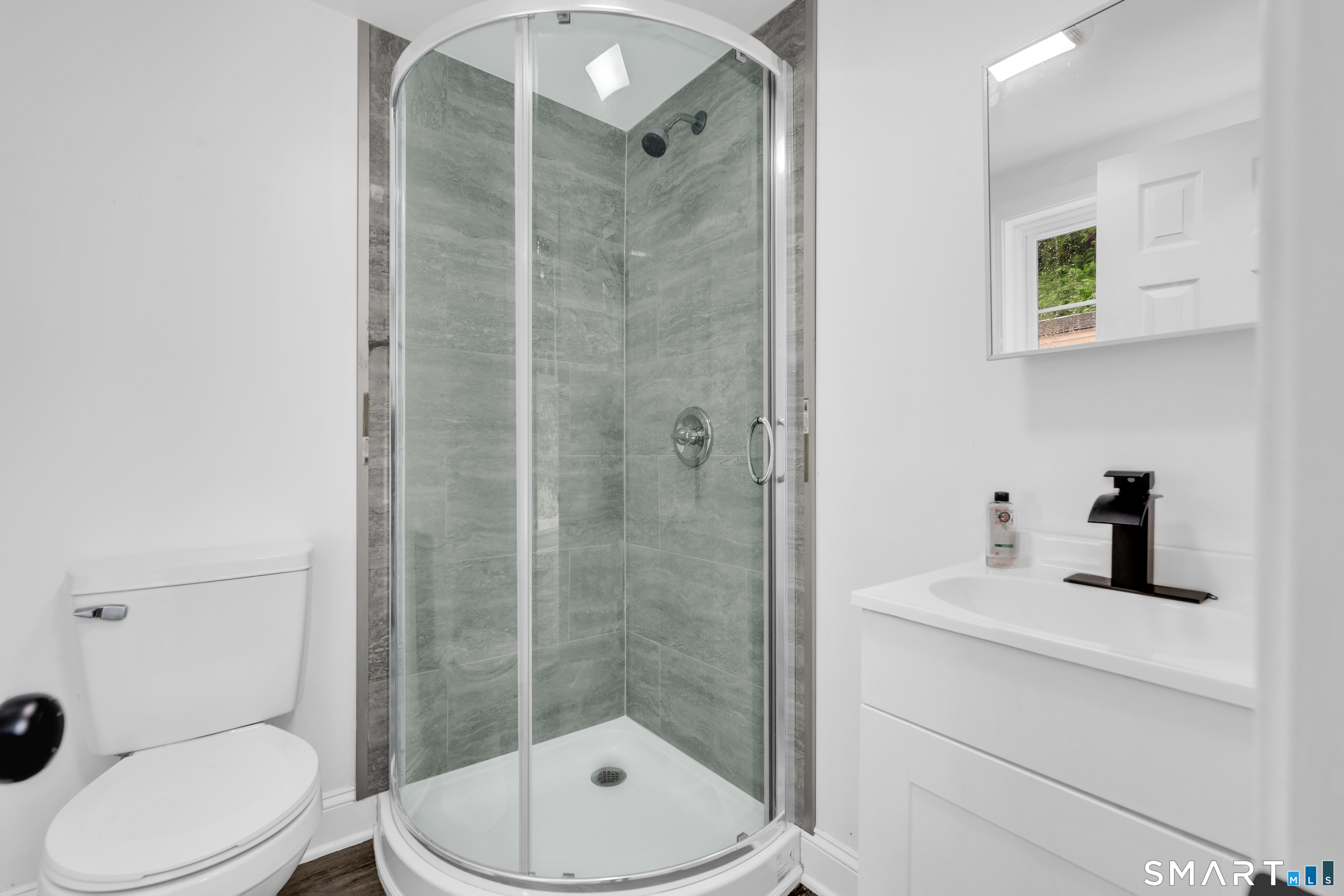720 Main Street Winchester, CT 06098 - Photo 11 of 24 Gallery Image 11