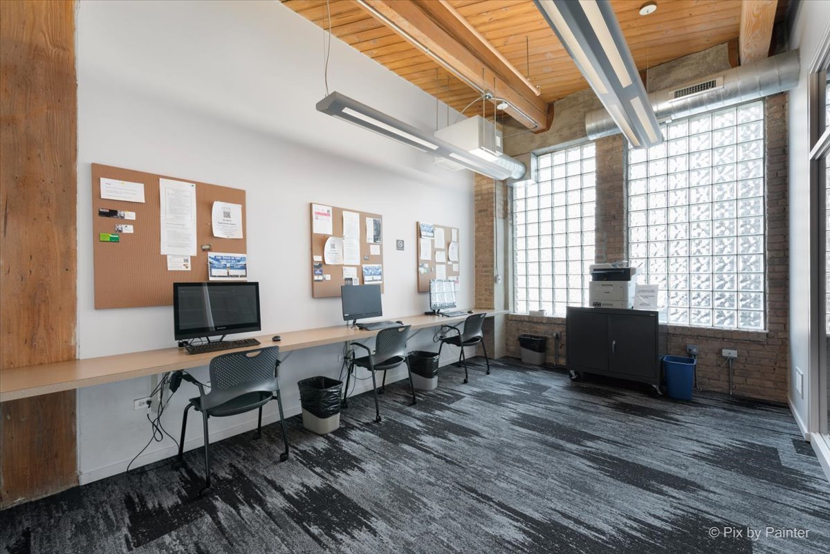 1040 West Adams Street, Unit 104 Chicago, IL 60607 - Photo 30 of 34