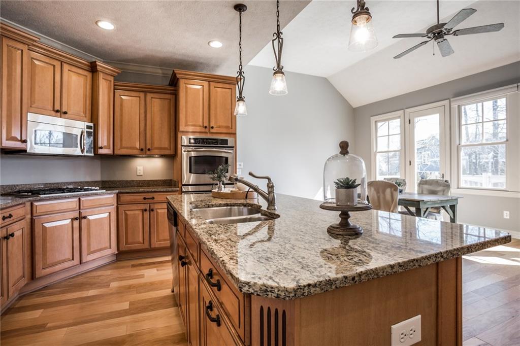 7725 Spring Ridge Drive Indianapolis, IN 46278 - Photo 12 of 42 Gallery Image 12