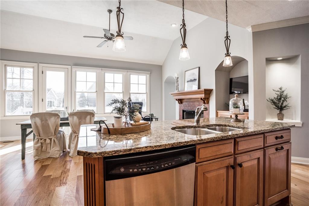 7725 Spring Ridge Drive Indianapolis, IN 46278 - Photo 14 of 42 Gallery Image 14